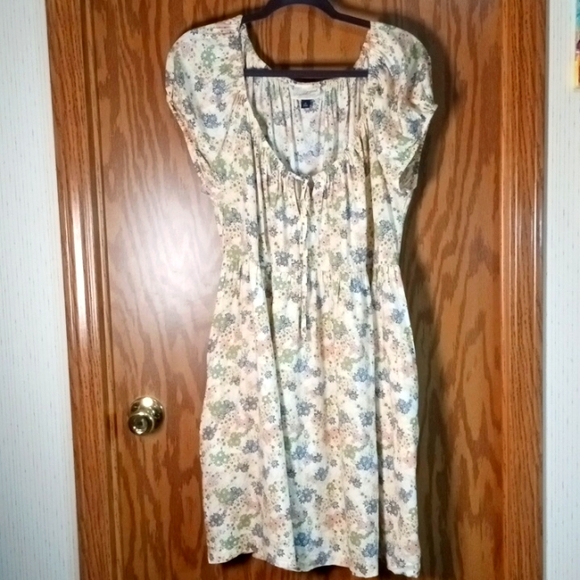 H&M Dresses & Skirts - Universal Threads, summer, beachy, picnic, academia, office professional…